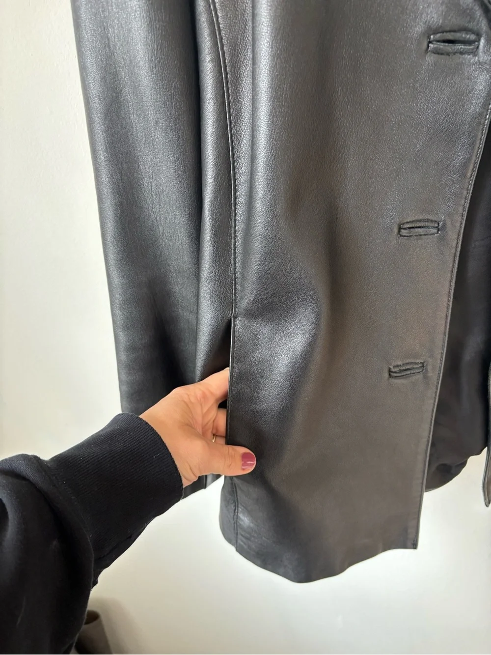 MINT - vintage y2k classic Women's Black Leather Button-Front Blazer Jacket - Picture 5 of 10